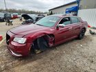 2018 Chrysler 300 Touring Бордовый vin: 2C3CCAAGXJH201623