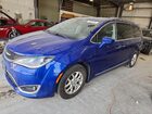 2020 Chrysler Pacifica Touring L Blue vin: 2C4RC1BG1LR269276