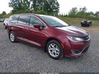 2017 Chrysler Pacifica Touring-l Burgundy vin: 2C4RC1BG2HR541857