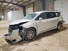 2017 Chrysler Pacifica Touring L White vin: 2C4RC1BG2HR688244