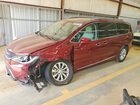 2019 Chrysler Pacifica Touring L Burgundy vin: 2C4RC1BG2KR730421