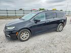2022 Chrysler Pacifica Touring L Black vin: 2C4RC1BG3NR145979