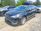 2017 Chrysler Pacifica Touring L Black vin: 2C4RC1BG4HR711927