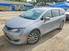 2018 Chrysler Pacifica Touring L Серебряный vin: 2C4RC1BG4JR163322
