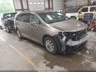 2018 Chrysler Pacifica Touring L Silver vin: 2C4RC1BG5JR175172
