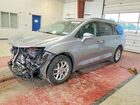 2020 Chrysler Pacifica Touring L Silver vin: 2C4RC1BG5LR112110