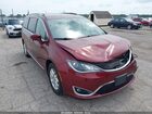 2020 Chrysler Pacifica Touring L Maroon vin: 2C4RC1BG6LR110897