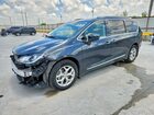 2020 Chrysler Pacifica Touring L Blue vin: 2C4RC1BG9LR128813