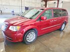 2016 Chrysler Town & Country Touring Red vin: 2C4RC1BGXGR215805