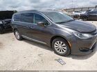 2017 Chrysler Pacifica Touring-l Gray vin: 2C4RC1BGXHR524482