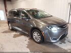 2018 Chrysler Pacifica Touring L Plus Gray vin: 2C4RC1EG1JR121315