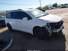 2019 Chrysler Pacifica Touring L Plus White vin: 2C4RC1EG1KR575940