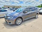 2020 Chrysler Pacifica Touring L Plus Gray vin: 2C4RC1EG4LR104396
