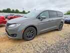 2020 Chrysler Pacifica Touring Gray vin: 2C4RC1FG3LR126856