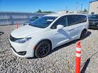 2018 Chrysler Pacifica Touring Plus Белый vin: 2C4RC1FG7JR365727