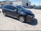 2020 Chrysler Pacifica Limited Silver vin: 2C4RC1GG2LR289416