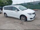 2017 Chrysler Pacifica Limited White vin: 2C4RC1GG9HR660353