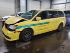 2017 Dodge Grand Caravan Sxt Желтый vin: 2C4RDGCG3HR806638