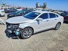 2016 Chevrolet Impala Lt White vin: 2G1115S31G9136121