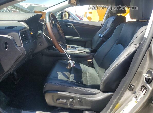 2T2HGMDA2MC068588 2021 LEXUS RX Gray Вид салону спереду