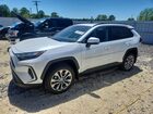 2025 Toyota Rav4 Xle Premium White vin: 2T3A1RFV6SW607866