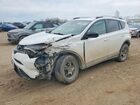 2017 Toyota Rav4 Le White vin: 2T3BFREV6HW619449