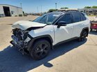 2020 Toyota Rav4 Xse White vin: 2T3EWRFV6LW055483