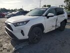 2019 Toyota Rav4 Xle White vin: 2T3W1RFV8KW013124