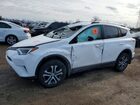 2016 Toyota Rav4 Le White vin: 2T3ZFREV4GW260129