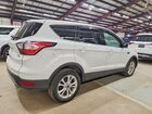 2017 Ford Escape Se Белый vin: 1FMCU0GDXHUB03212