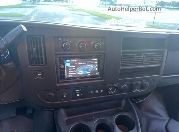 1HA3GRCG0KN000104 2019 CHEVROLET EXPRESS Black Вид задніх сидінь