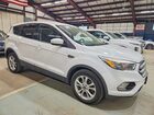 2017 Ford Escape Se Белый vin: 1FMCU0GDXHUB03212