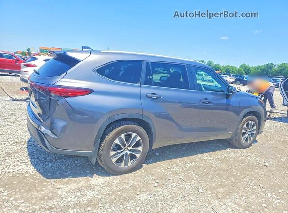 2024 TOYOTA HIGHLANDER HYBRID XLE