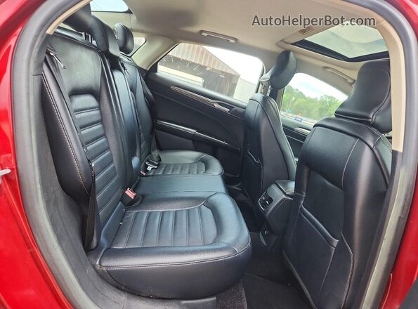 3FA6P0HD7HR339479 2017 FORD FUSION Красный Вид задней части салона