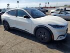 2021 Ford Mustang Mach-e California Route 1 Белый vin: 3FMTK2R72MMA10398