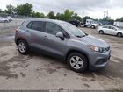 2020 Chevrolet Trax Fwd Ls Gray vin: 3GNCJKSB7LL147001