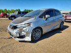 2018 Honda Fit Lx Серебряный vin: 3HGGK5G47JM733841