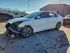 2019 Kia Forte Lxs White vin: 3KPF24AD8KE111306