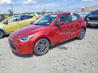2020 Toyota Yaris Hatchback Xle Red vin: 3MYDLBJV4LY700162