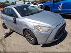 2019 Toyota Yaris Le Gray vin: 3MYDLBYV6KY510240