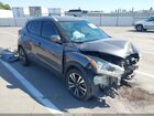 2019 Nissan Kicks Sv Gray vin: 3N1CP5CU0KL535794
