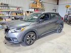 2018 Nissan Kicks Sr Gray vin: 3N1CP5CU3JL542771