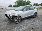 2018 Nissan Kicks Sv Серебряный vin: 3N1CP5CU9JL526140