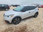 2018 Nissan Kicks Sv White vin: 3N1CP5CUXJL545375