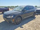 2020 Volkswagen Tiguan Se Black vin: 3VV2B7AX3LM104797