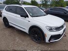 2020 Volkswagen Tiguan 2.0t Se/2.0t Se R-line Black/2.0t Sel White vin: 3VV2B7AXXLM140891