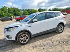 2019 Ford Escape Se White vin: 1FMCU0GD3KUB82083