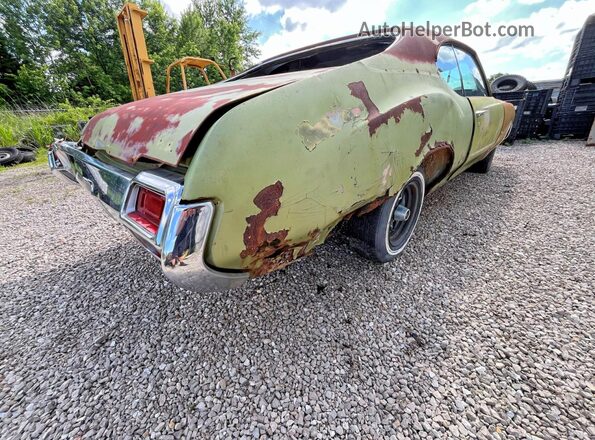 1971 OLDSMOBILE CUTLASS 2 DOOR COUPE