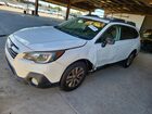2019 Subaru Outback 2.5i Premium White vin: 4S4BSAHC6K3269446