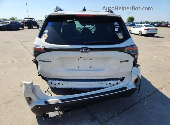 4S4SLSR75T3064884 2026 SUBARU FORESTER White Vista trasera